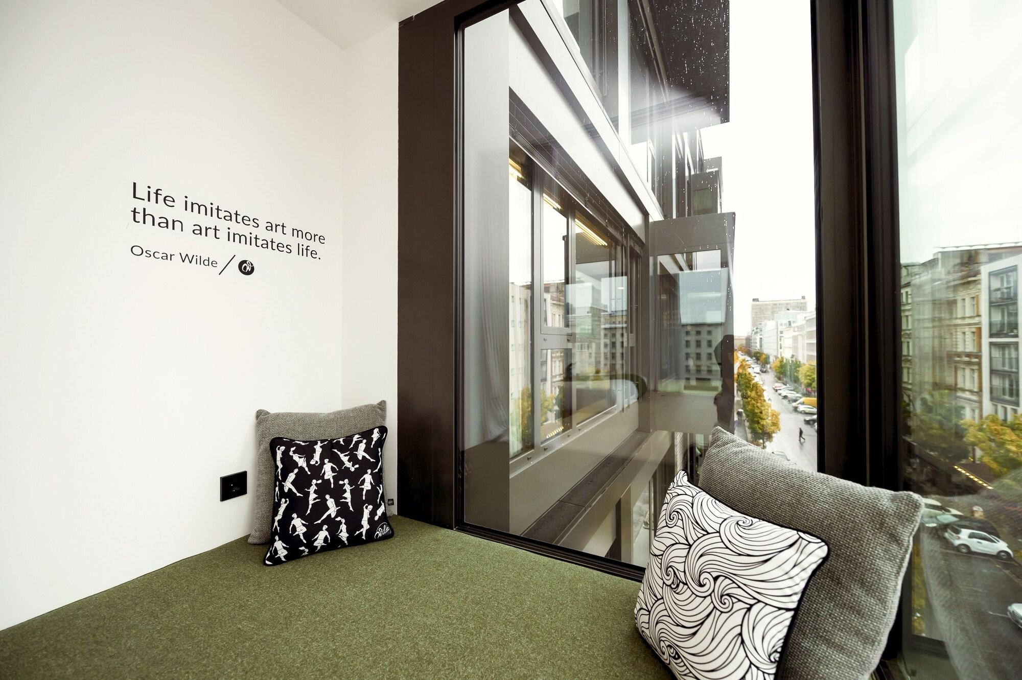 Wilde Aparthotels Berlin, Checkpoint Charlie Kültér fotó